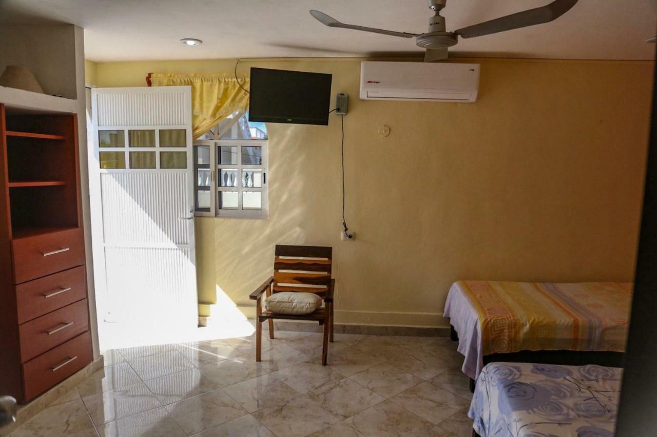Casa Caridad Del Cobre Villa Isla Mujeres Dış mekan fotoğraf